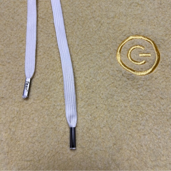 Feat Hoodie Unisex Blanket Blend Hoodie Sweatshirt Soft LOGO Yellow - Picture 4 of 7